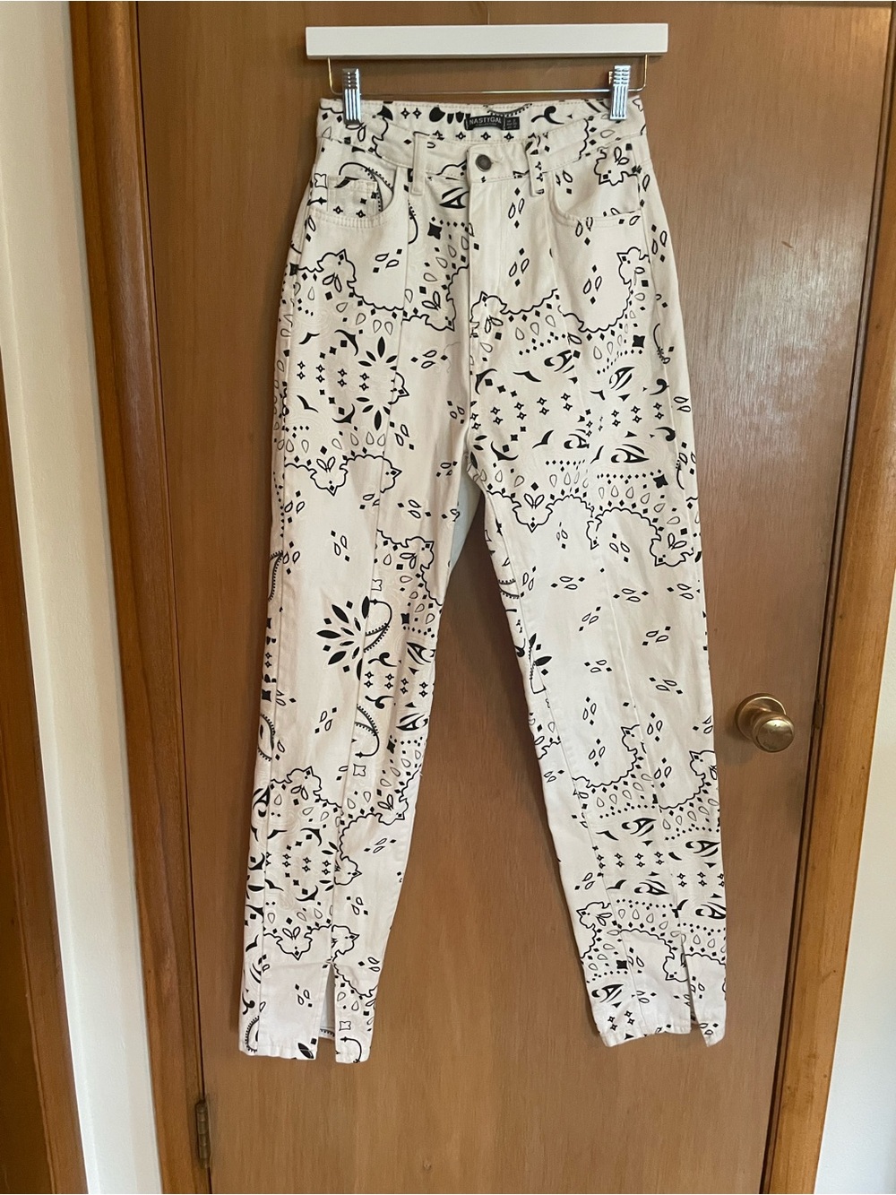 Nasty Gals Bandana Print High Waist Jeans Size 26”